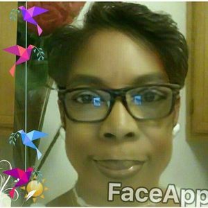 Meet your Posher, Lynn